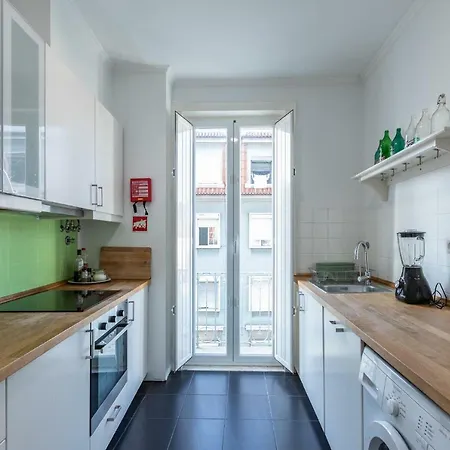 Bright Apartment With Two Bedrooms - Bp31 Lisbon Exterior photo